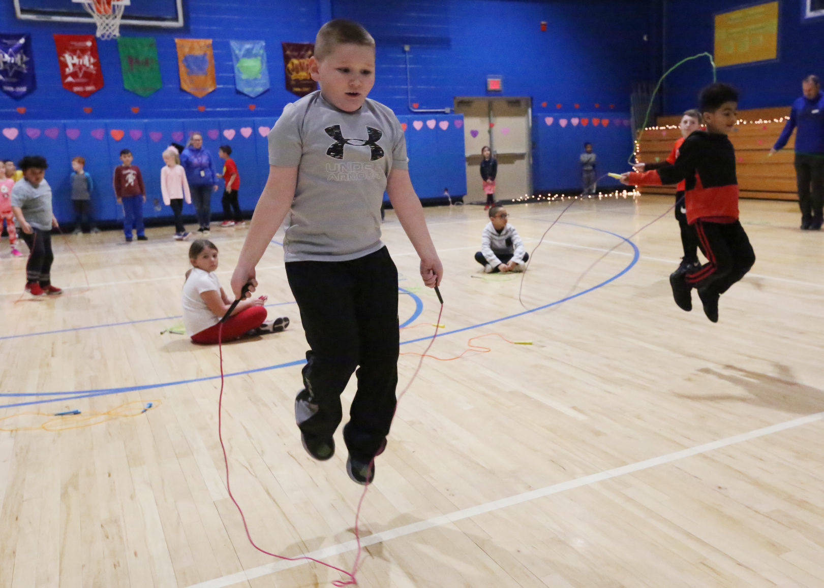 Marsh School dance and jump rope contest